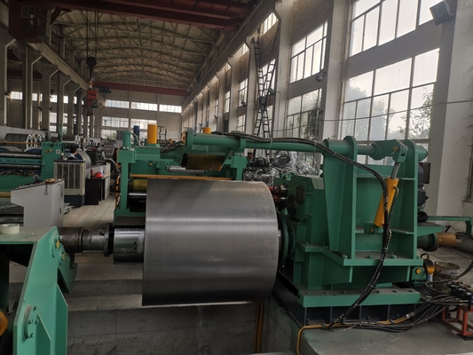 LIGNE DE PRODUCTION DE REFENDAGE DE BOBINE 0.3-2.0*1600 HR