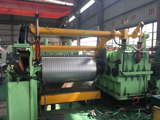 MA(0.4-2.0)X1300mm CNC ligne de refendage à froid avec durée de vie de conception de l'équipement de plus de 20 ans