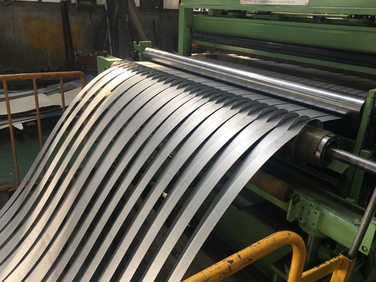 MA(0.4-2.0)X1300mm CNC ligne de refendage à froid avec durée de vie de conception de l'équipement de plus de 20 ans