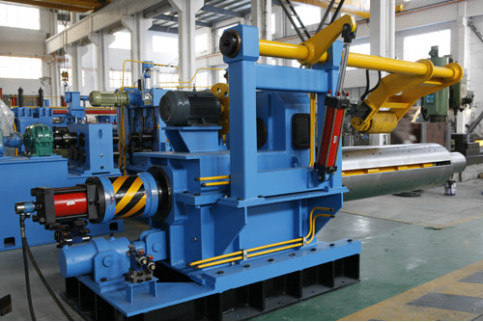 MA (la haute précision de 0.4~4)×1600mm fendant la ligne largeur de bande est 600mm variables. 1000mm, 1250mm, 1600mm, 1800mm