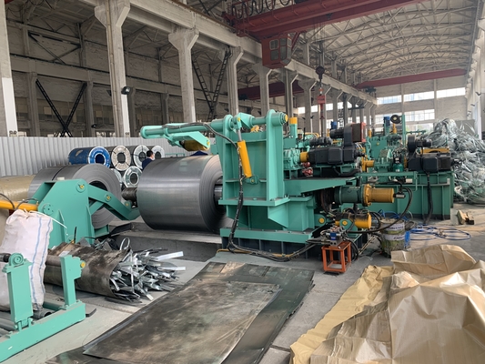 MA (la haute précision de 0.4~4)×1600mm fendant la ligne largeur de bande est 600mm variables. 1000mm, 1250mm, 1600mm, 1800mm