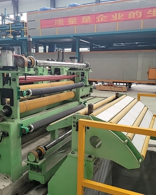 Précision à grande vitesse de tôle de l'acier 0-100m/min fendant la ligne garantie de 1 an