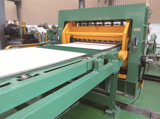 coupe en métal de précision de 380V 50Hz 2.0-8.0mm à la ligne de longueur