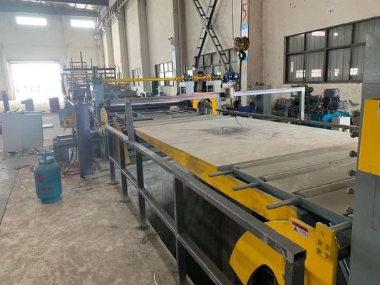 machine de fente en acier de la bobine 8000kg, précision à grande vitesse fendant la ligne