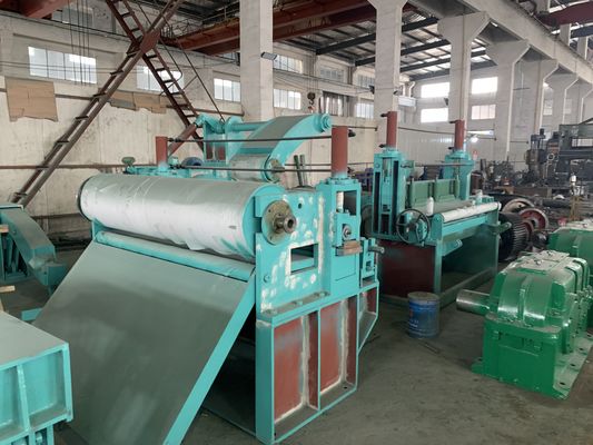 Machine de fente en acier de bobine de centre de détection et de contrôle de HRC, machine de fente de haute précision de 0.4-4mm