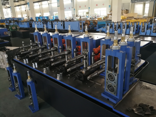 Autour du laminage à chaud soudé à haute fréquence de tuberie de diamètre de 1600mm ou de l'acier de laminage à froid